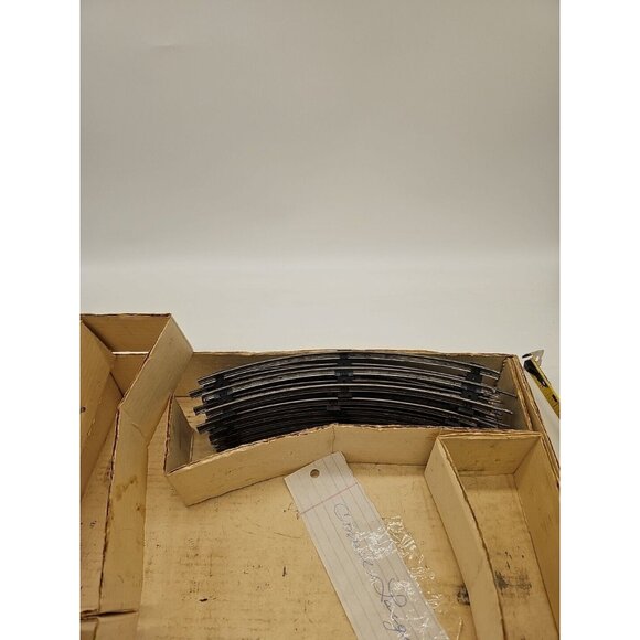 ANTIQUE Marx Steam Type Electric Train 490 Louis Marx and Co made in USA - Picture 12 of 16